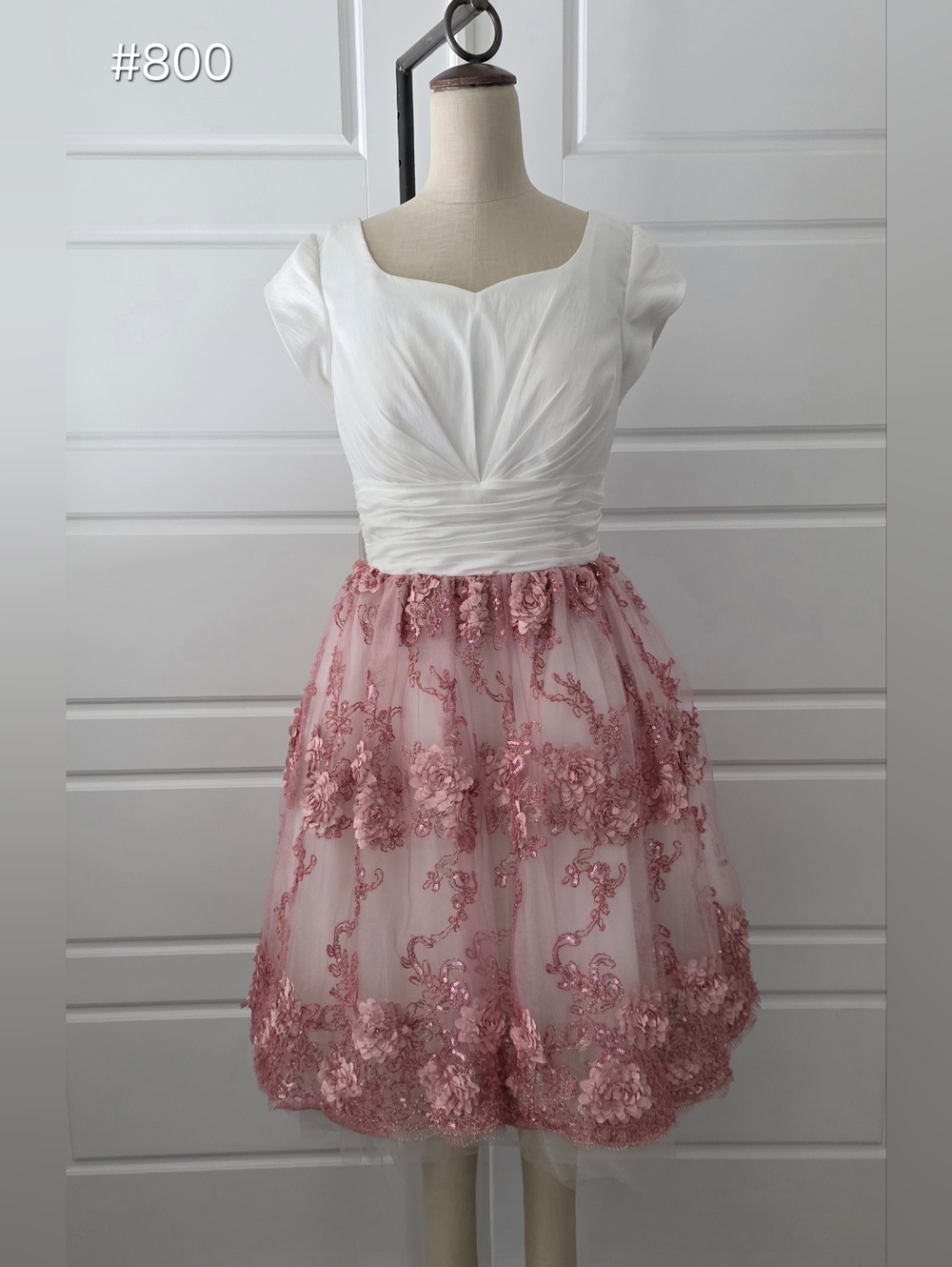 Cream and Dusty Rose Floral Lace Party Dress With Short Sleeves